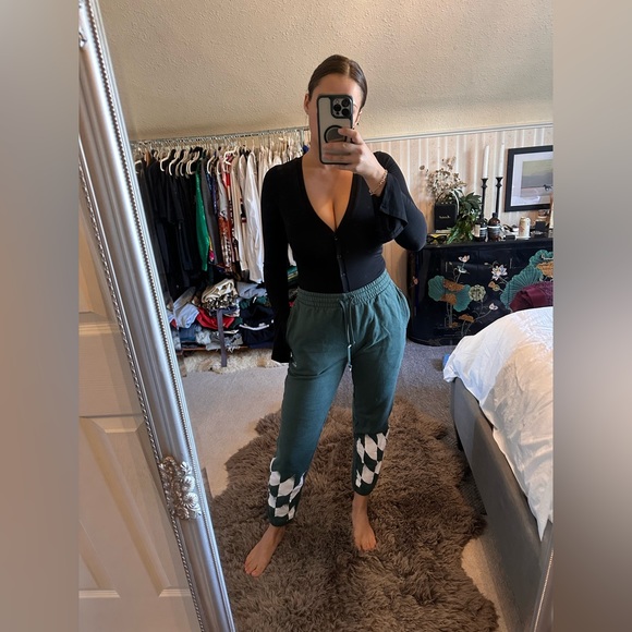 ADIDAS sweatpants with diamond pattern lower leg size Xsmall - Picture 1 of 4